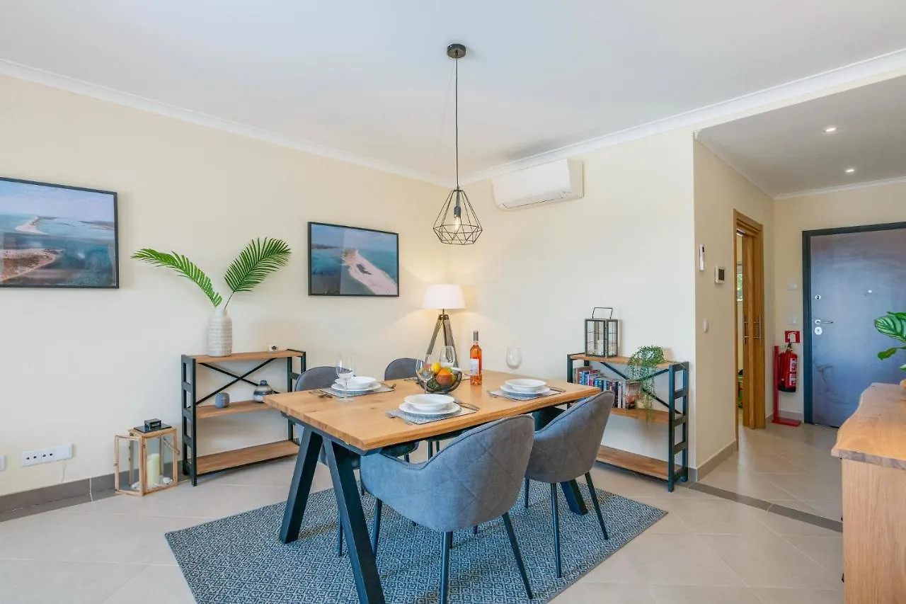 Opomar. Casa Novaki By Cara Rentals Tavira Apartment