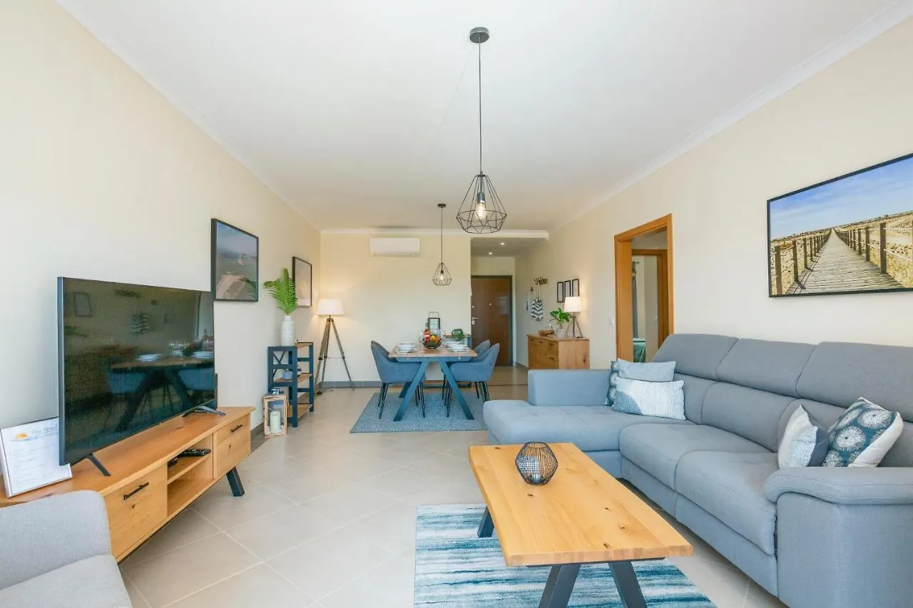 Opomar. Casa Novaki By Cara Rentals Tavira