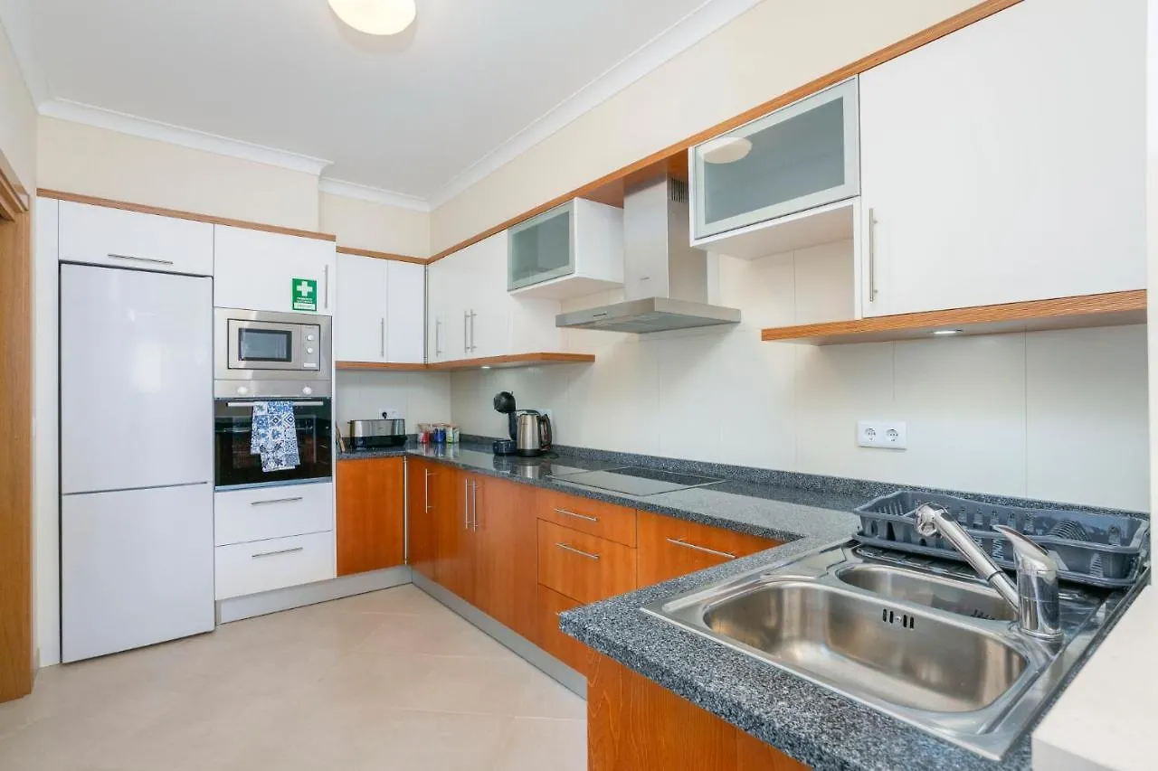 Opomar. Casa Novaki By Cara Rentals Tavira